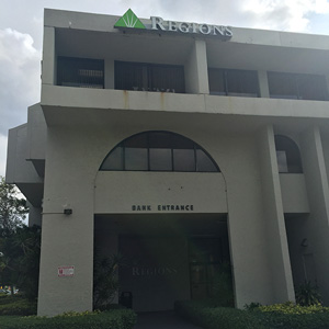 Kendall Branch Regions Bank In Miami