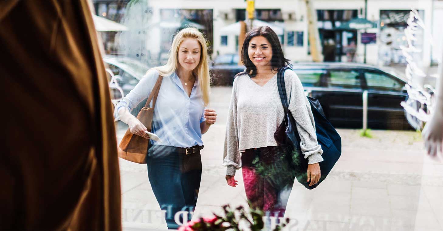How to Save Money When You Really Want to Spend